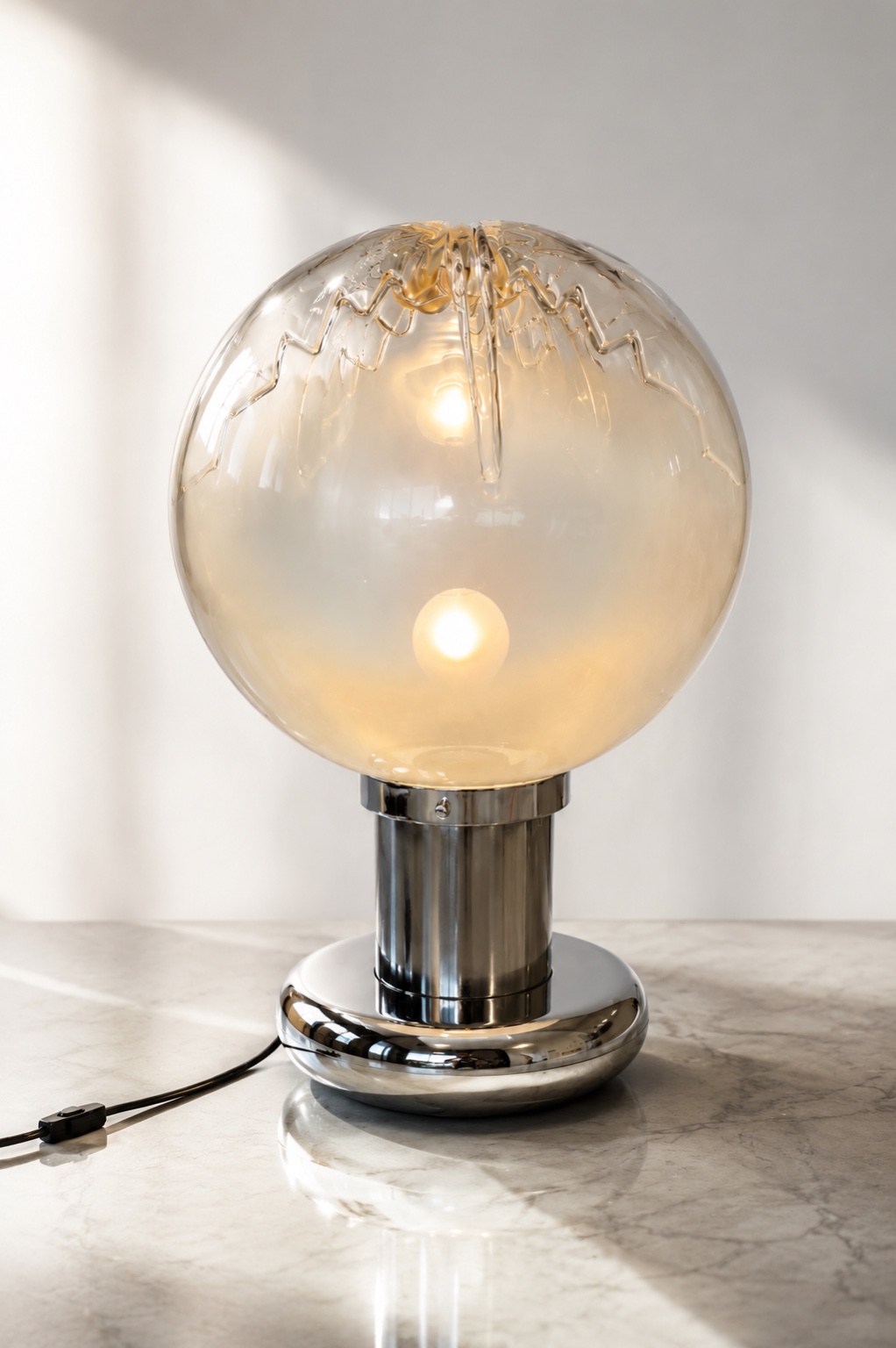Toni Zuccheri, attributed · AV Mazzega · Sculptural Murano Table Lamp — view 2